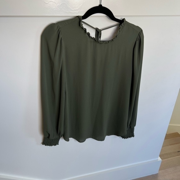 LOFT Tops - LOFT Ruffle-Neck Blouse in Olive Green with Tie Back and Smoked Sleeve Size S